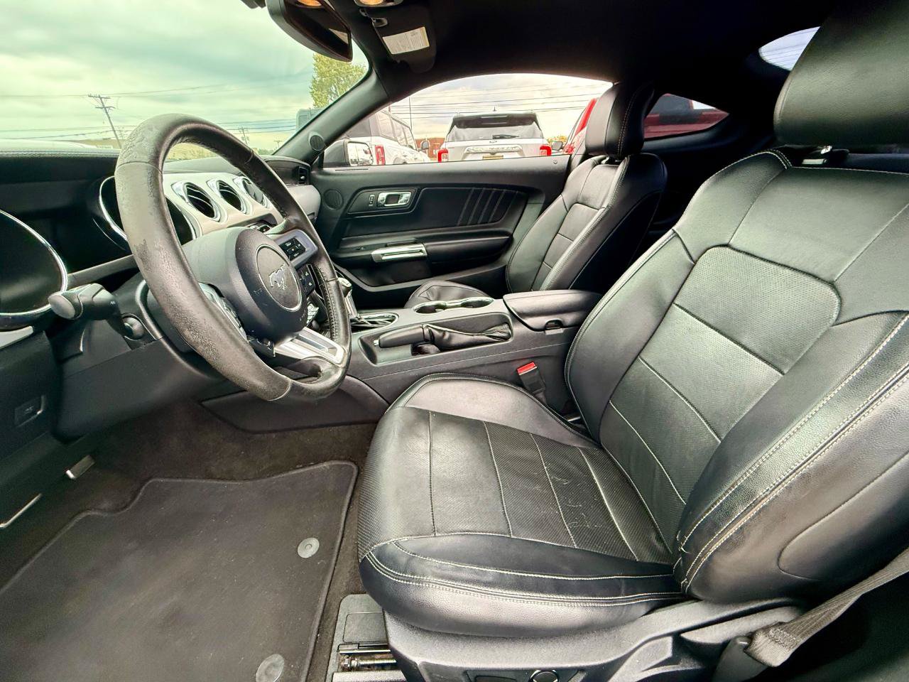 Used 2015 Ford Mustang Premium RWD image 14