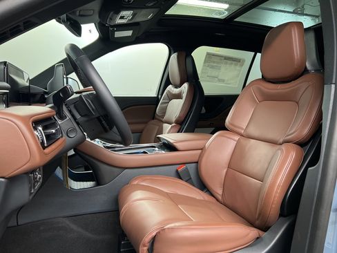New 2026 Lincoln Aviator Reserve image 25