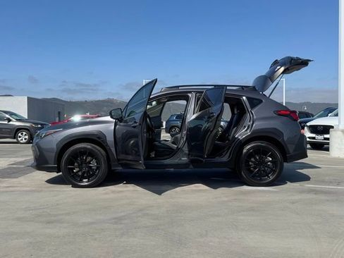 Used 2024 Subaru Crosstrek 2.5i Limited w/ Crosstrek Mirror Package AWD/4WD image 28