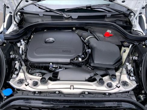 Certified 2025 MINI Cooper S image 11