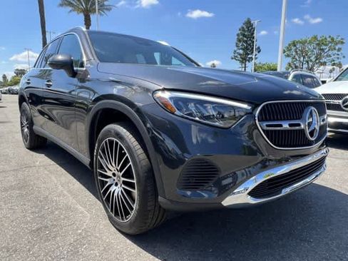 New 2026 Mercedes-Benz GLC 300 image 6