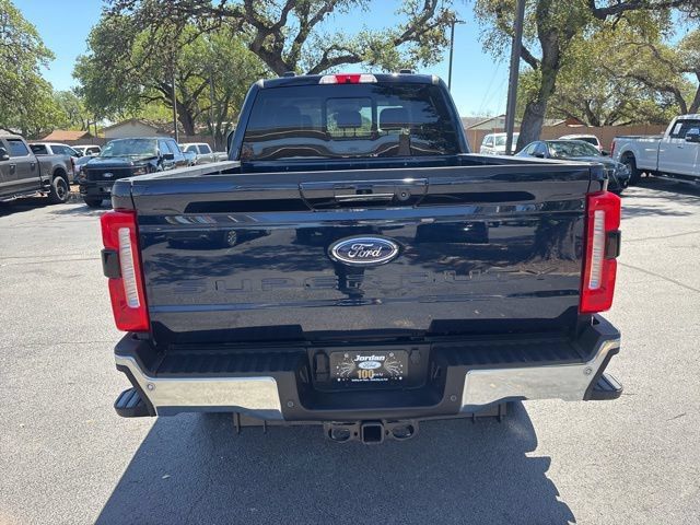 Used 2024 Ford F350 Lariat w/ Chrome Package AWD/4WD image 31