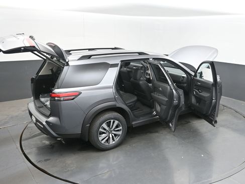 New 2026 Nissan Pathfinder SL FWD image 45