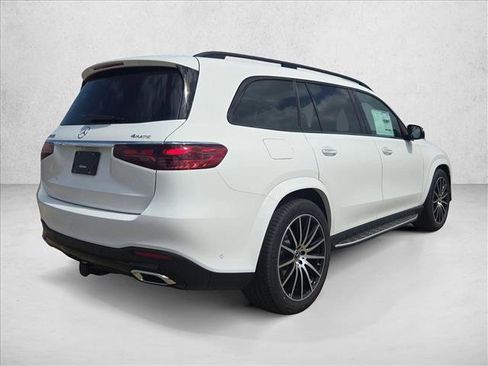 New 2026 Mercedes-Benz GLS 450 4MATIC image 15