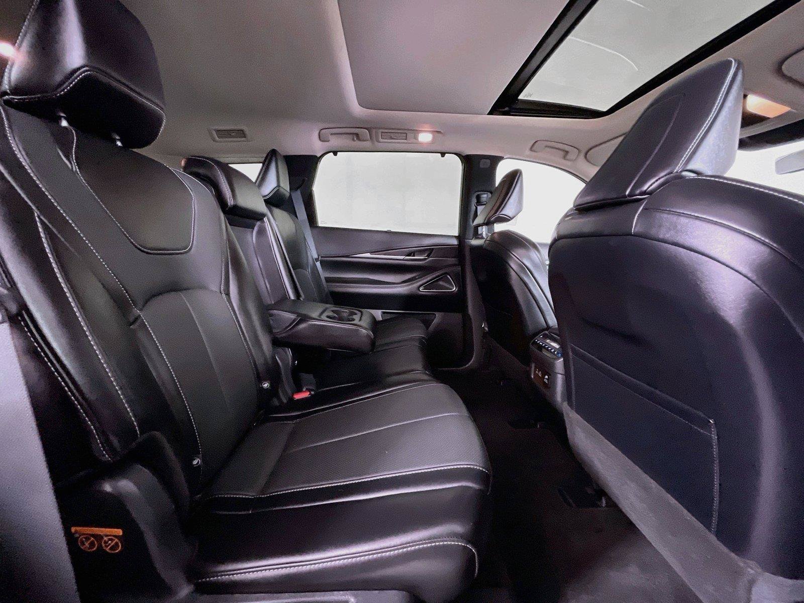 Used 2023 INFINITI QX60 Sensory w/ Vision Package AWD/4WD image 32