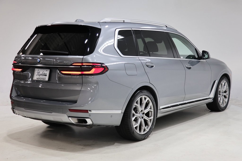 Used 2026 BMW X7 xDrive40i AWD/4WD image 7