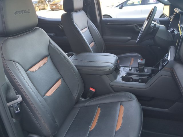 Used 2024 GMC Sierra 1500 AT4 w/ Technology Package AWD/4WD image 21