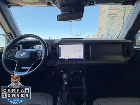 Used 2024 Ford Bronco Wildtrak image 27
