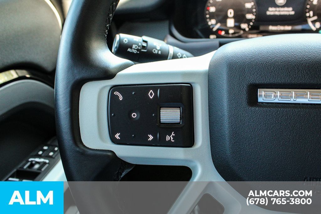 Used 2023 Land Rover Defender 130 SE AWD/4WD image 27