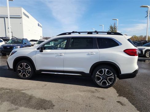 New 2026 Subaru Ascent Limited image 8