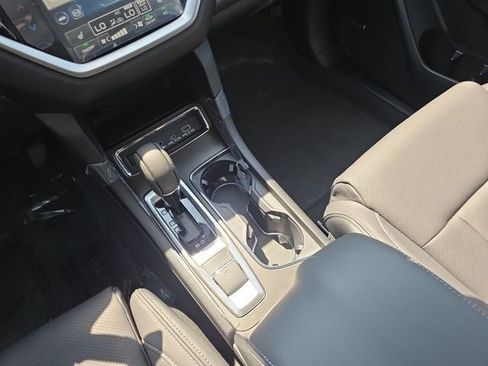 New 2026 Subaru Ascent Limited AWD/4WD image 15
