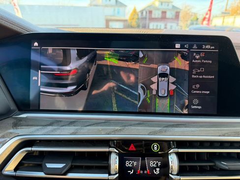 Used 2019 BMW X7 xDrive50i w/ Premium Package image 39