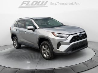Used 2022 Toyota RAV4 XLE AWD/4WD video 1