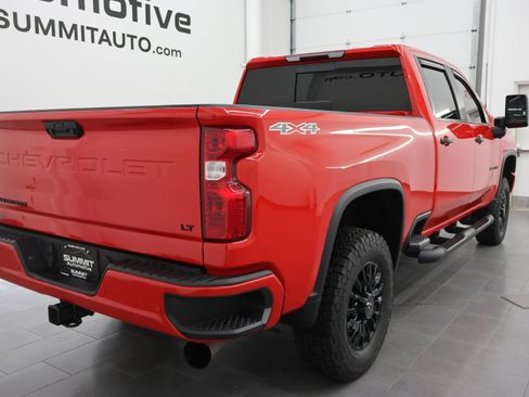 Used 2022 Chevrolet Silverado 2500 LT w/ Z71 Sport Edition AWD/4WD image 4