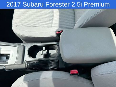 Used 2017 Subaru Forester 2.5i Premium w/ All-Weather Package AWD/4WD image 26