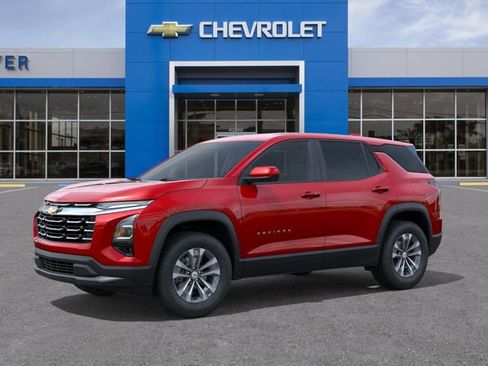 New 2026 Chevrolet Equinox LT FWD image 2