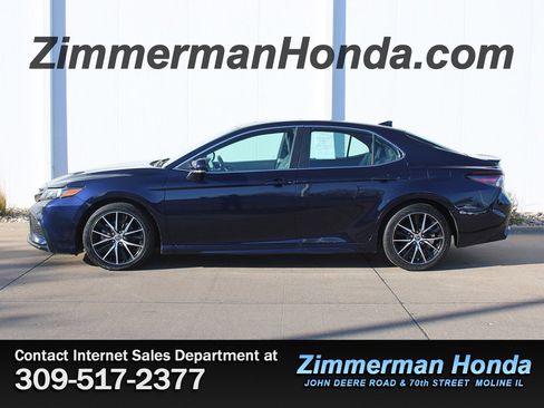 Used 2021 Toyota Camry SE w/ Convenience Package image 23