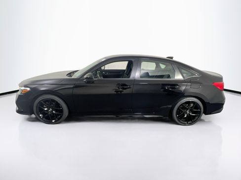 Used 2023 Honda Civic Sport image 8