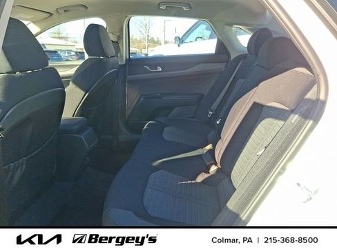 Used 2025 Kia K5 LXS image 12
