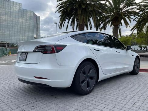 Used 2023 Tesla Model 3 Standard Range image 11