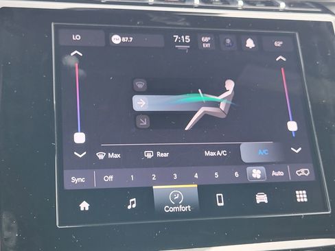 New 2026 Jeep Grand Cherokee Laredo image 17