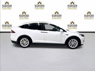 Used 2019 Tesla Model X 75D video 4