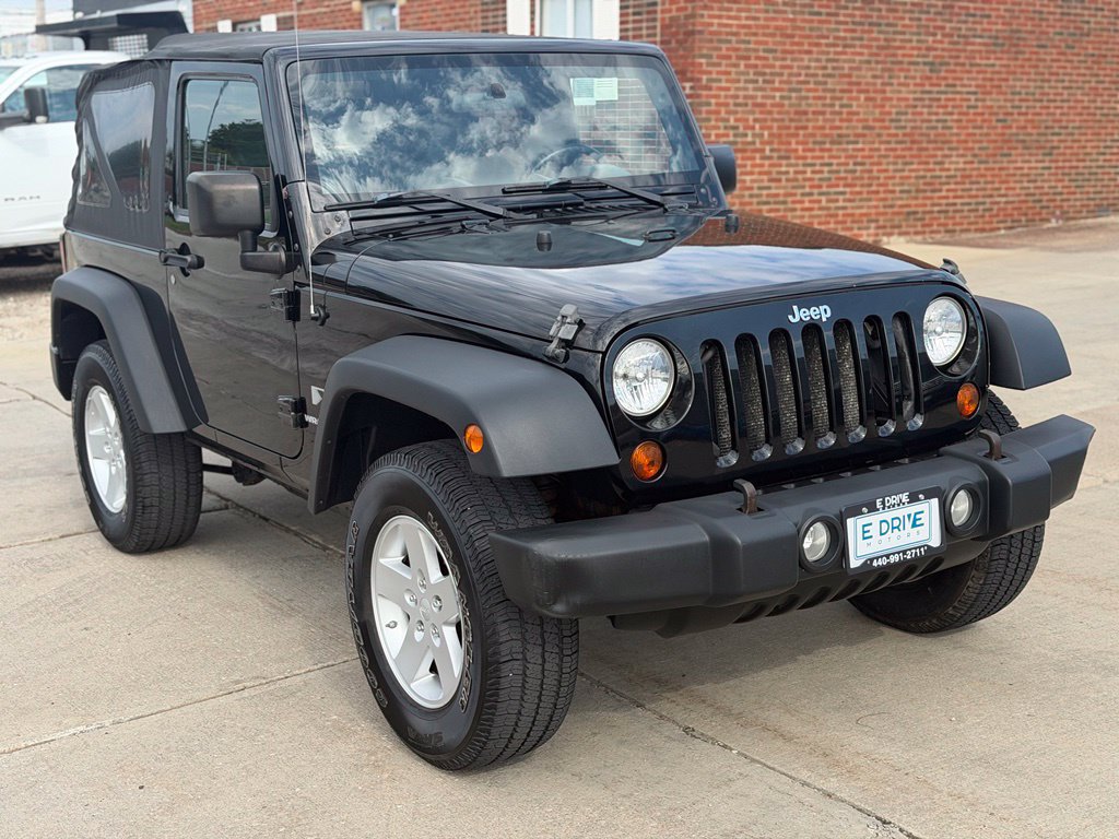 Used 2009 Jeep Wrangler X AWD/4WD image 3