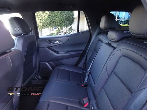 New 2026 Chevrolet Equinox LT FWD image 20