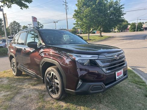 Certified 2026 Subaru Forester Premium AWD/4WD image 5
