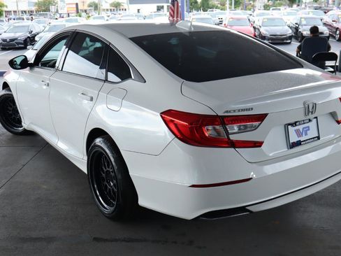 Used 2019 Honda Accord LX image 7