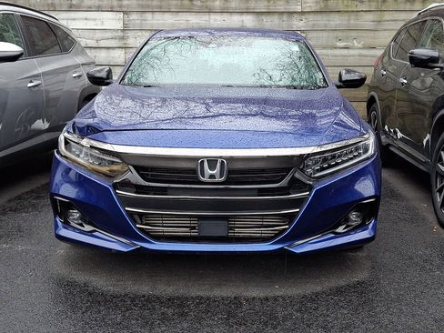 Certified 2022 Honda Accord Sport image 2