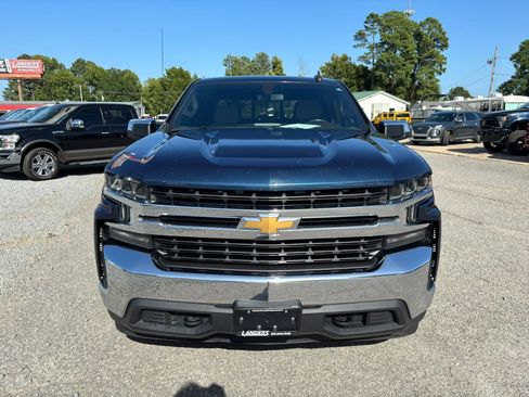 Used 2020 Chevrolet Silverado 1500 LT w/ Texas Edition AWD/4WD image 8