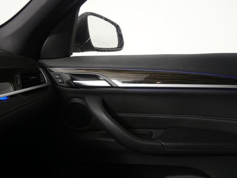 Used 2021 BMW X1 sDrive28i w/ Convenience Package image 17