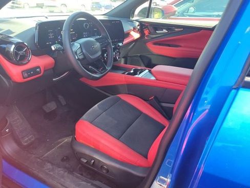 Used 2024 Chevrolet Blazer EV RS AWD/4WD image 9