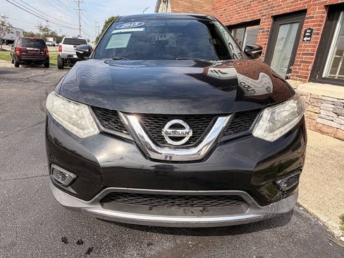 Used 2015 Nissan Rogue S AWD/4WD image 3