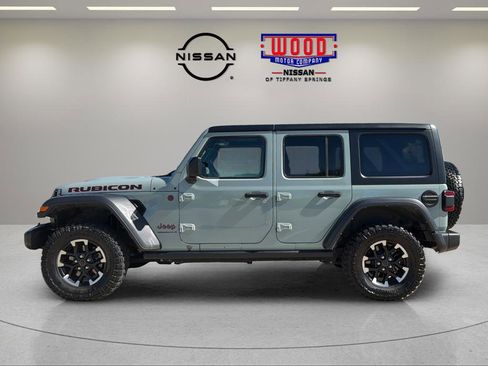 Used 2024 Jeep Wrangler Unlimited Rubicon w/ Technology Group AWD/4WD image 5