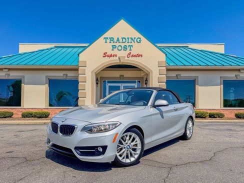 Used 2016 BMW 228i xDrive Convertible image 2