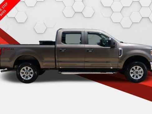 Used 2021 Ford F250 XL w/ STX Appearance Package AWD/4WD image 7