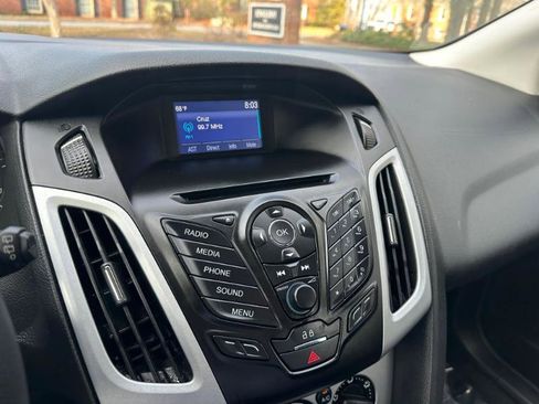 Used 2014 Ford Focus SE image 23