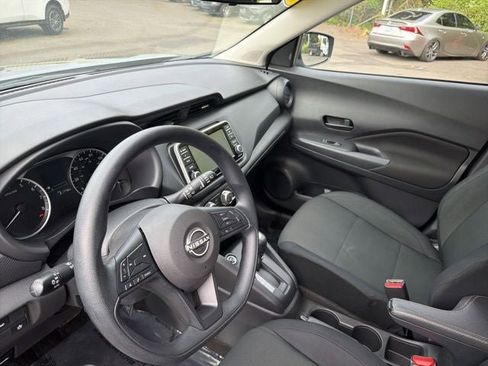 Used 2024 Nissan Kicks S FWD image 11