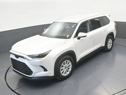 Used 2024 Toyota Grand Highlander FWD image 45