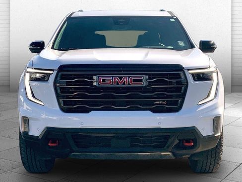 Used 2026 GMC Acadia AT4 w/ Super Cruise Package image 2