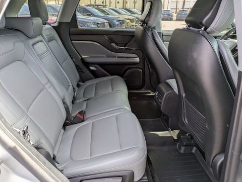 Used 2020 Lincoln Corsair FWD image 12