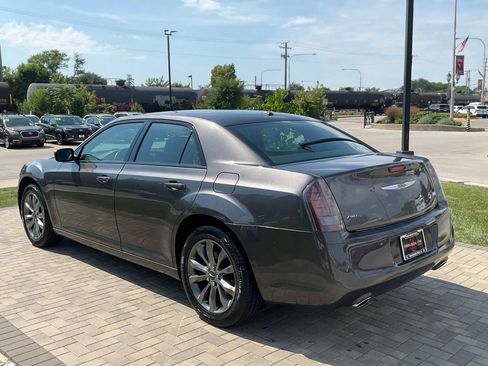 Used 2014 Chrysler 300 S AWD/4WD image 2