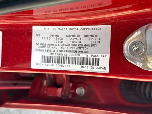 Certified 2024 MAZDA MAZDA3 Hatchback w/Premium Plus Pkg AWD/4WD image 19