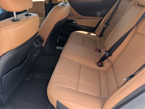 Used 2023 Lexus ES 350 Ultra Luxury w/ Accessory Package (Z2) FWD image 20