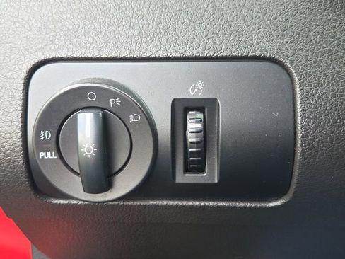 Used 2006 Ford Mustang GT image 27