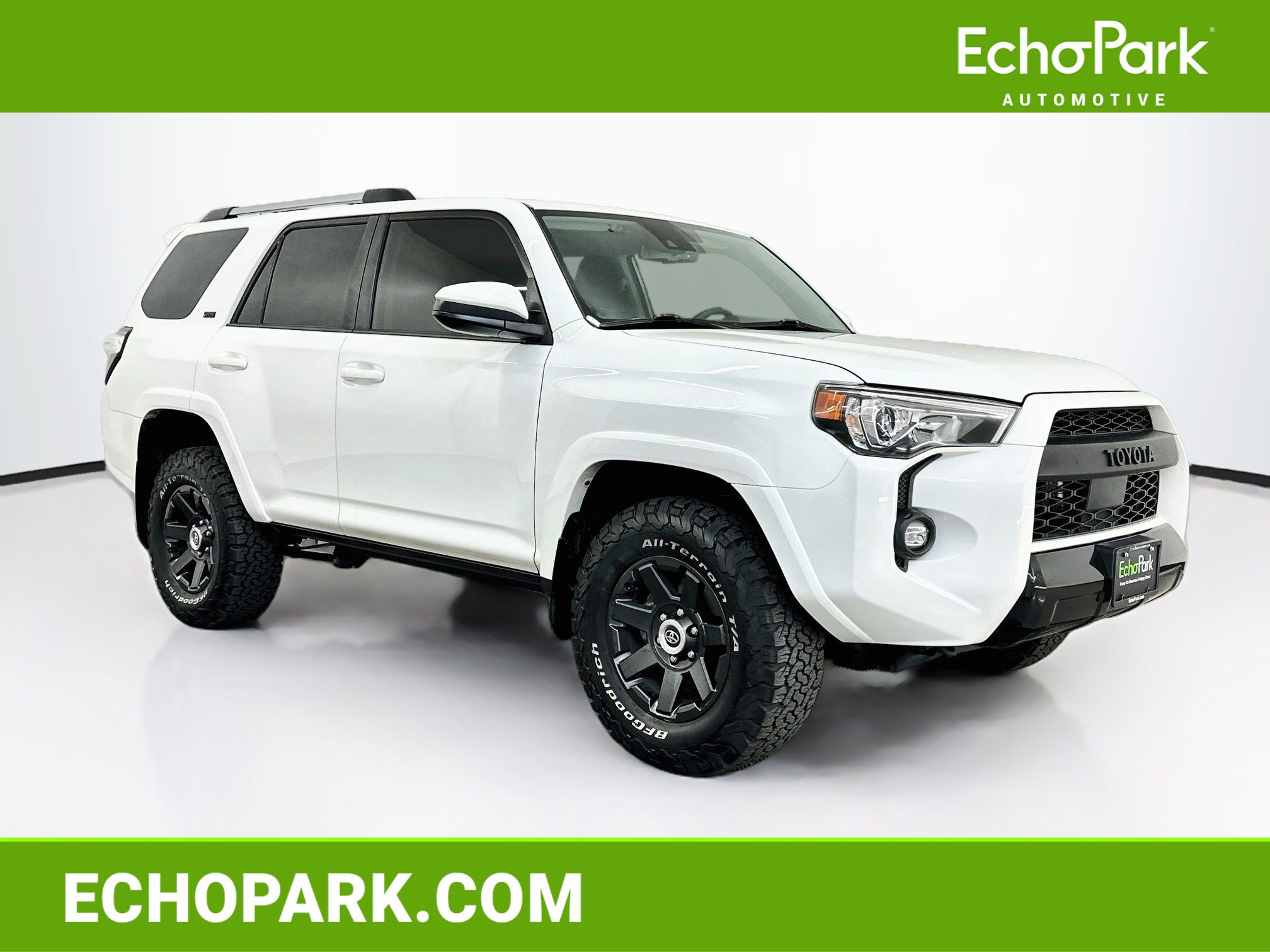 Used 2023 Toyota 4Runner SR5 AWD/4WD image 1