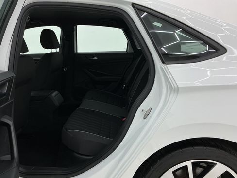 Used 2019 Volkswagen Jetta GLI FWD image 20
