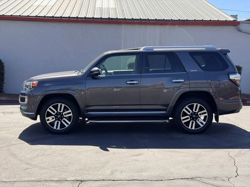 Used 2018 Toyota 4Runner Limited AWD/4WD image 3